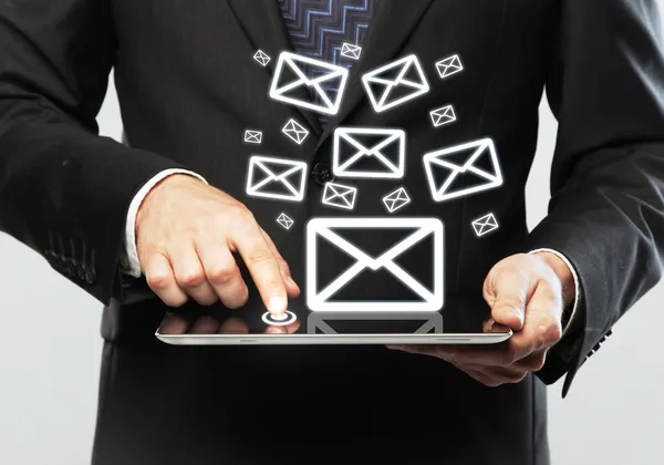 Embudo de Ventas: Cómo Implementarlo en Marketing Digital correos de bienvenida a un nuevo cliente